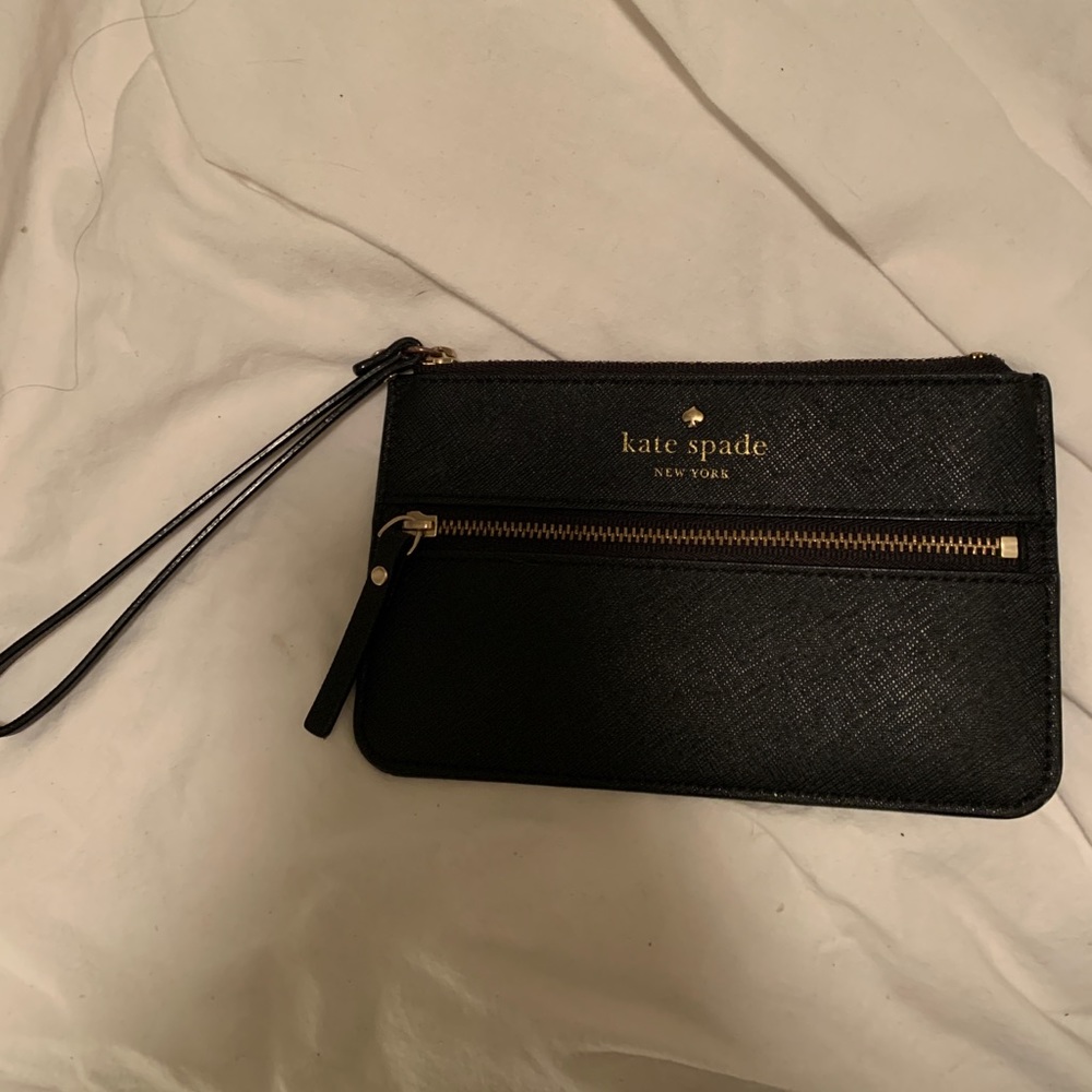 kate spade wristlet